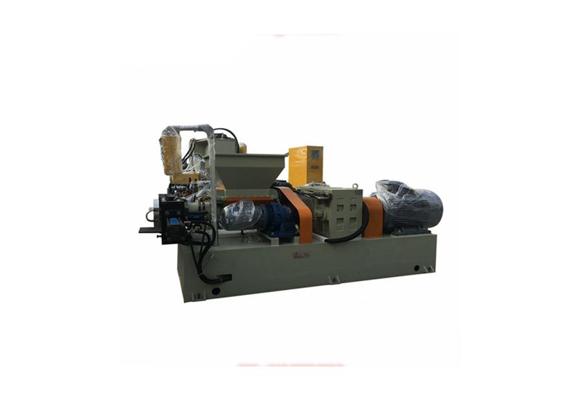 熔噴布擠出機(jī)：現(xiàn)代工業(yè)的心臟